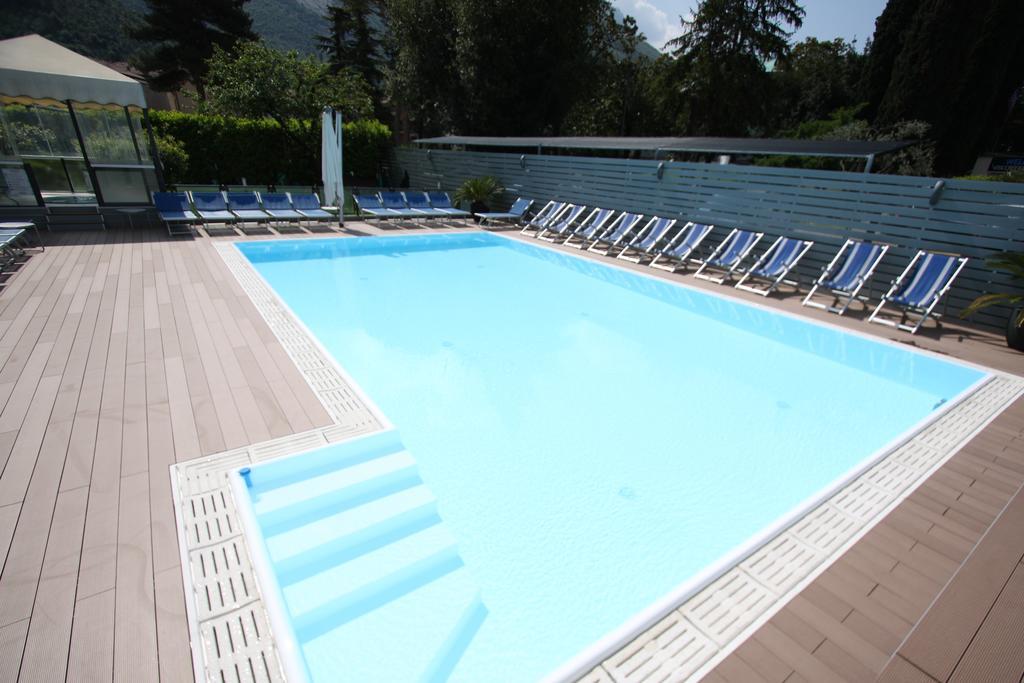 Hotel Miorelli Torbole Sul Garda Exterior foto