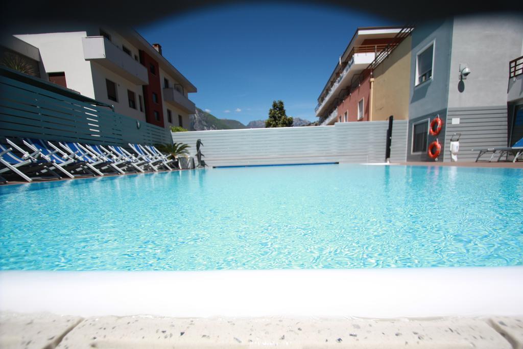 Hotel Miorelli Torbole Sul Garda Exterior foto